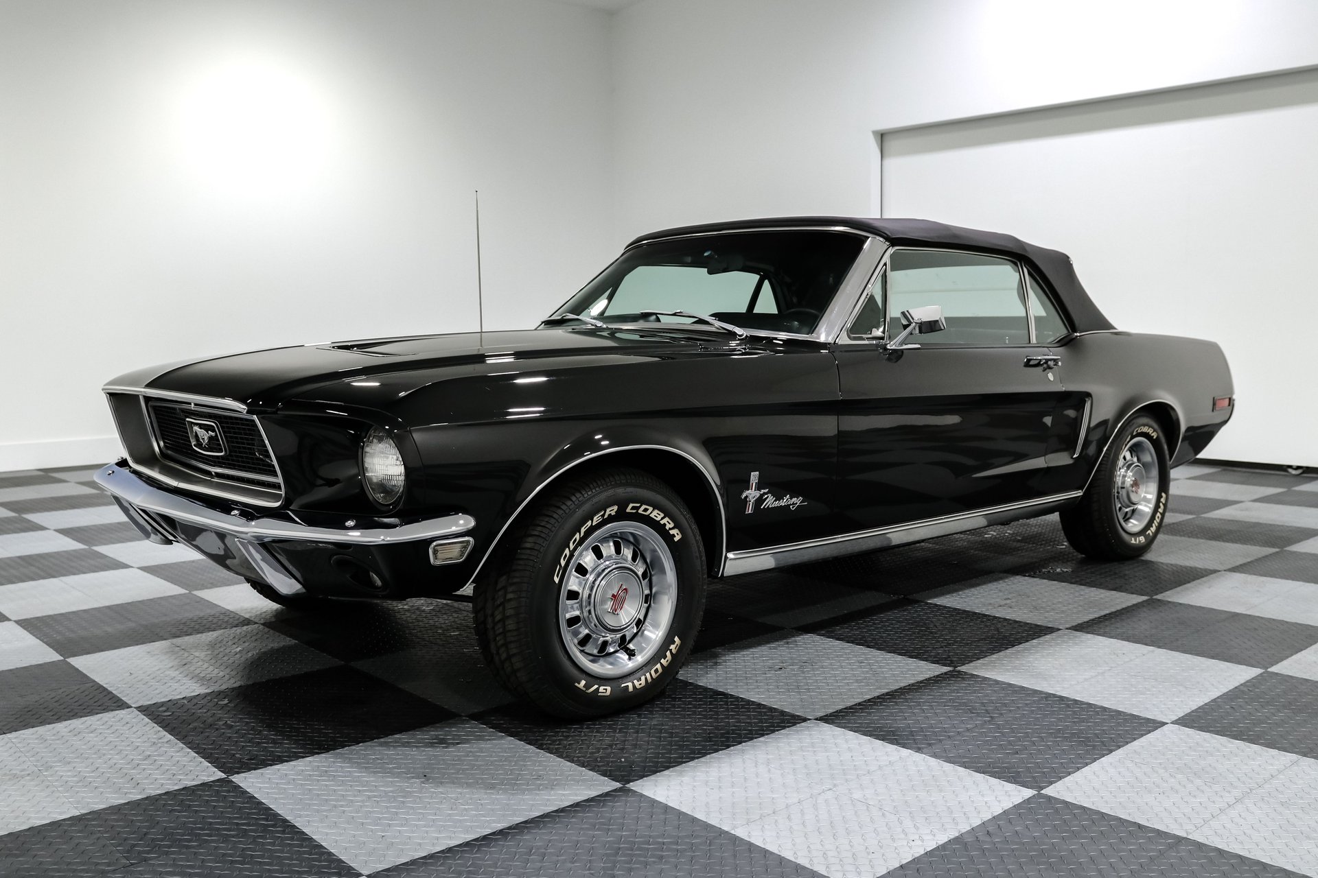 1968-ford-mustang-urcqzx54