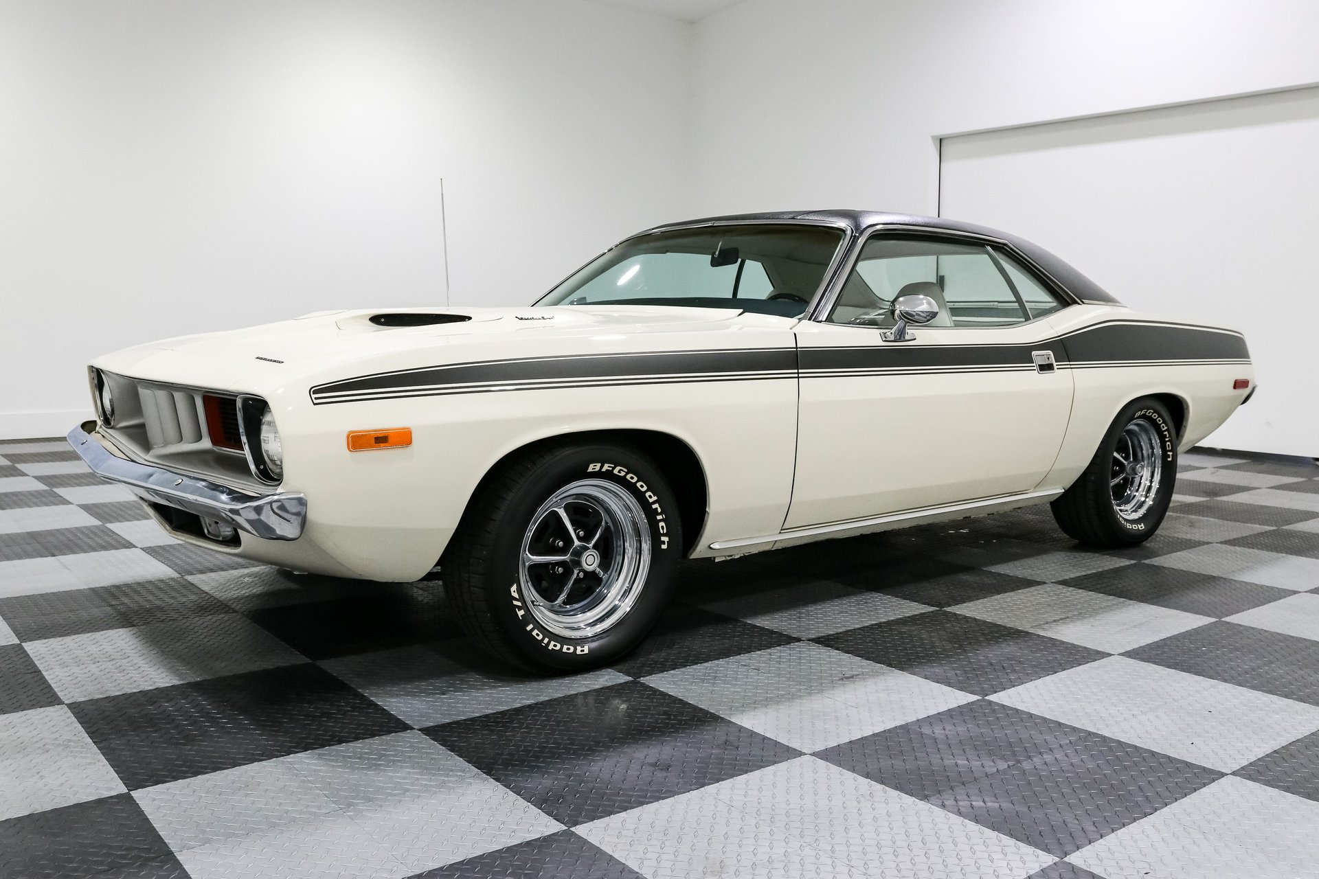 1973-plymouth-cuda-ofn48e07